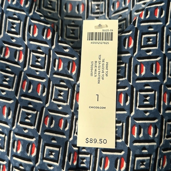 Chico’s blouse 3/4 sleeve - Picture 2 of 3
